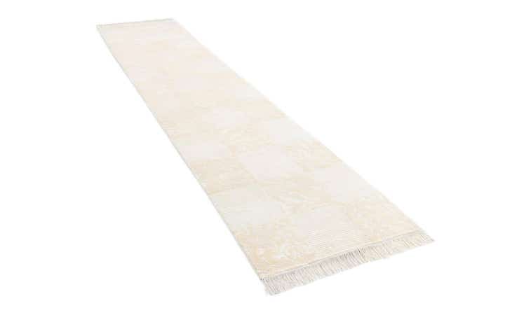 2' 8 x 13' Darya Runner Rug
