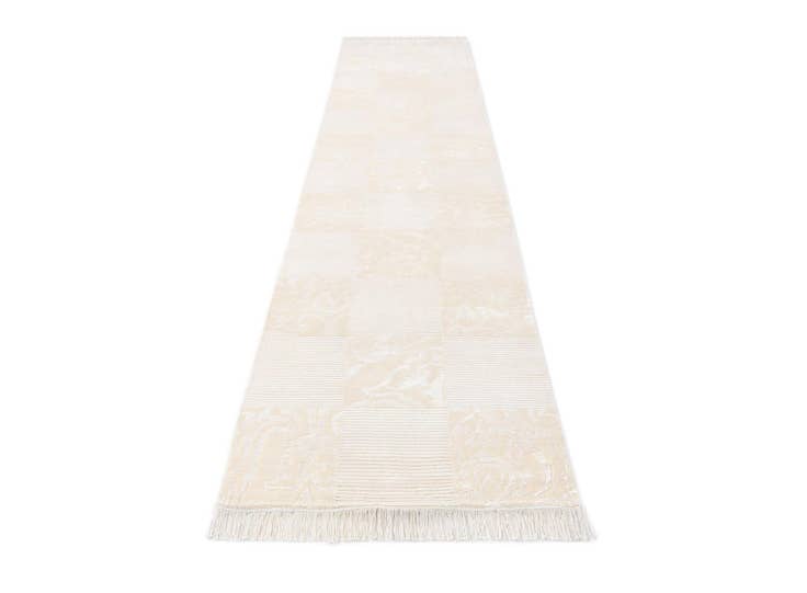 Detail image of 2' 8 x 13' Darya Runner Rug
