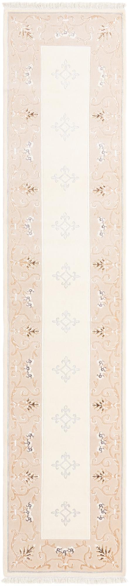 2' 9 x 13' Darya Runner Rug