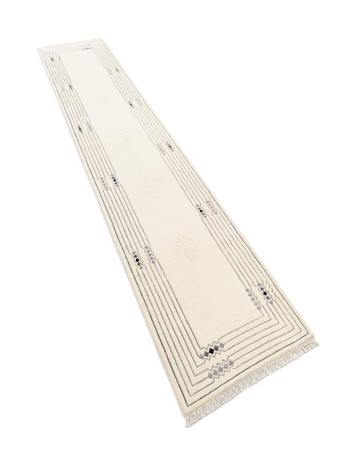 Detail image of 2' 8 x 12' 10 Darya Runner Rug