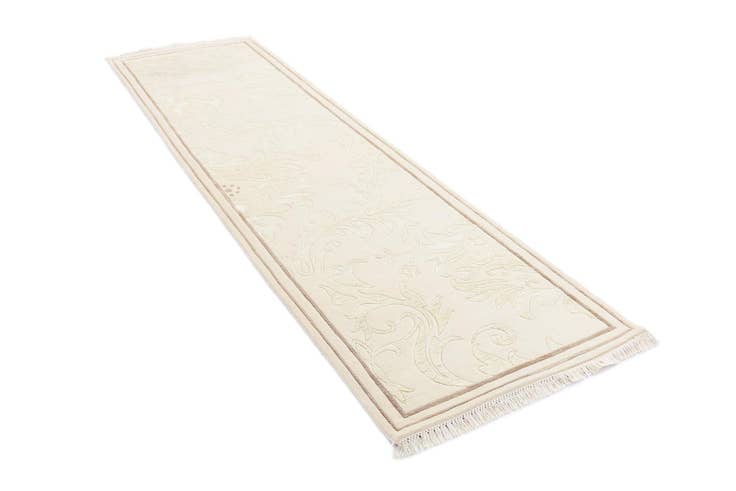 Detail image of 2' 8 x 9' 10 Darya Runner Rug