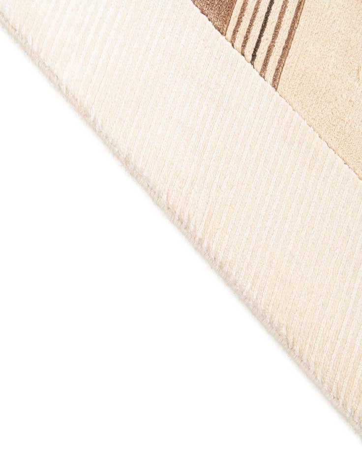 Detail image of 2' 7 x 13'  Hand Knotted Darya Runner Rug