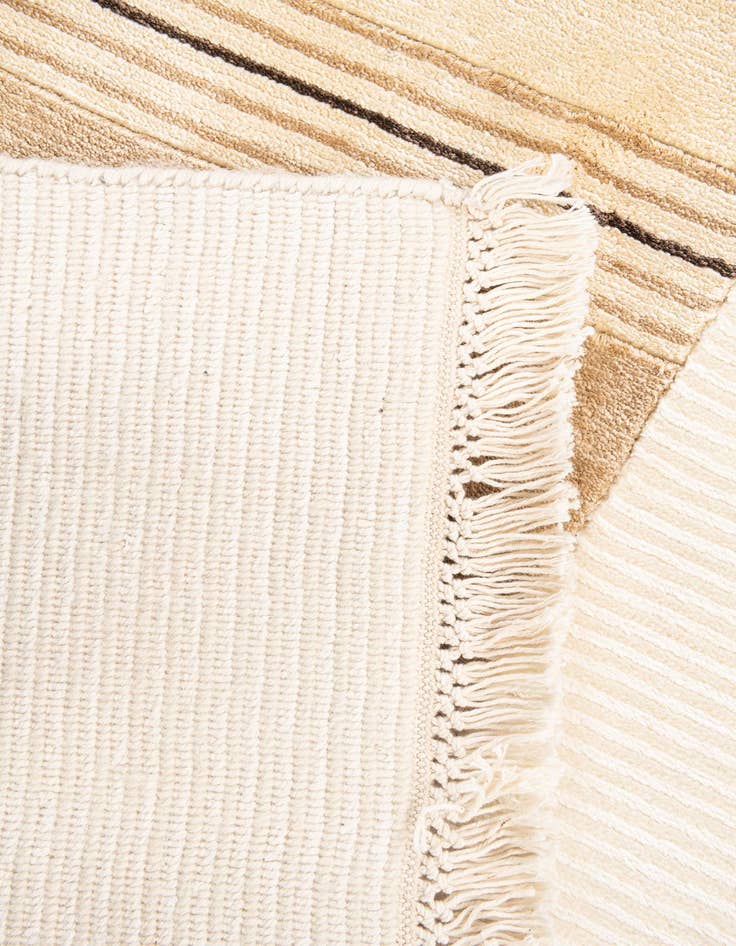 Detail image of 2' 7 x 13'  Hand Knotted Darya Runner Rug