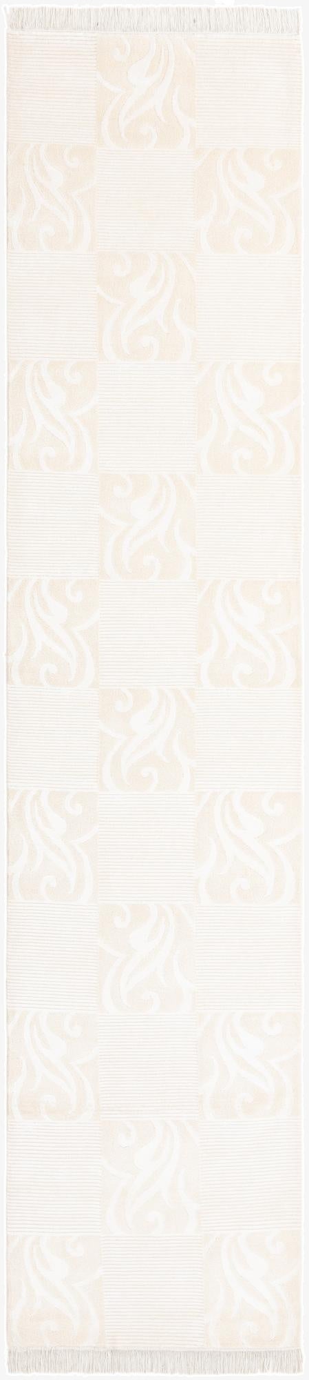 2' 9 x 13' Darya Runner Rug
