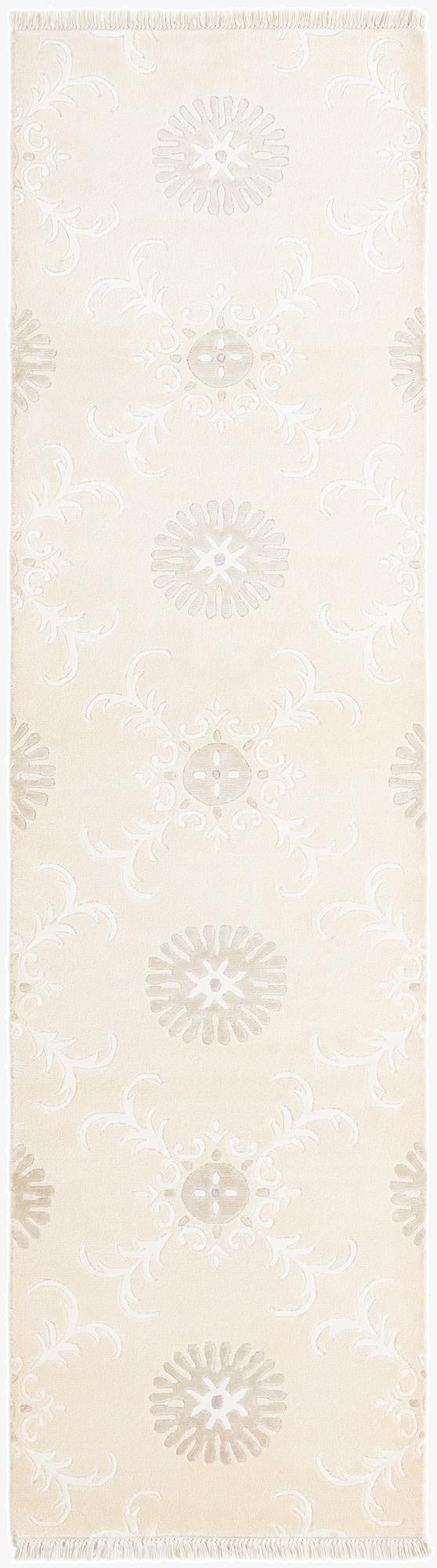 2' 7 x 9' 9 Darya Runner Rug