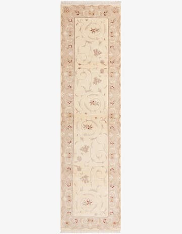 2' 7 x 10' Darya Runner Rug