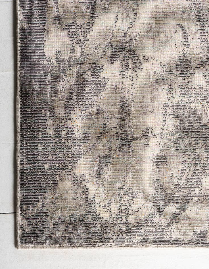 Detail image of 2' 7 x 10' Delilah Runner Rug