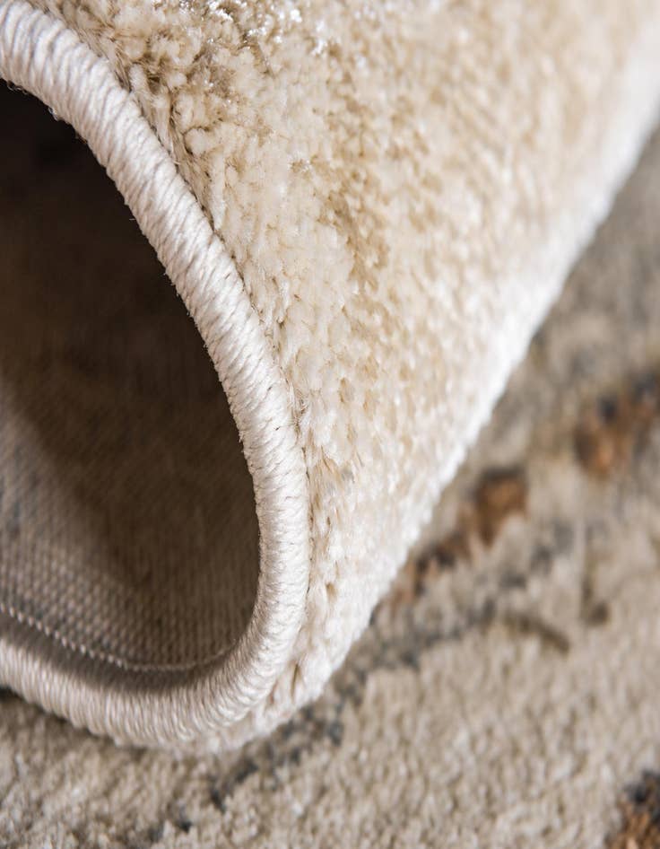 Detail image of 2' 7 x 10' Delilah Runner Rug