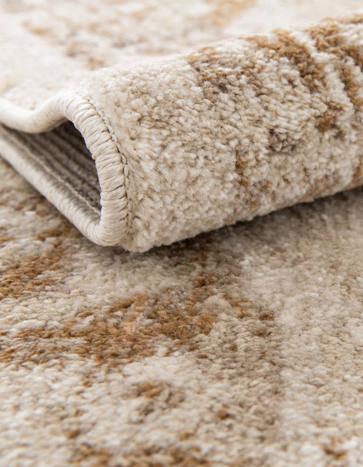 Detail image of 2' 7 x 10' Eden Runner Rug