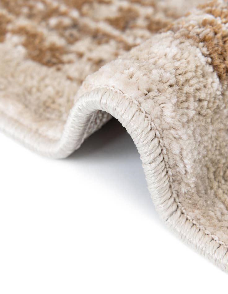 Detail image of 2' 7 x 10' Eden Runner Rug