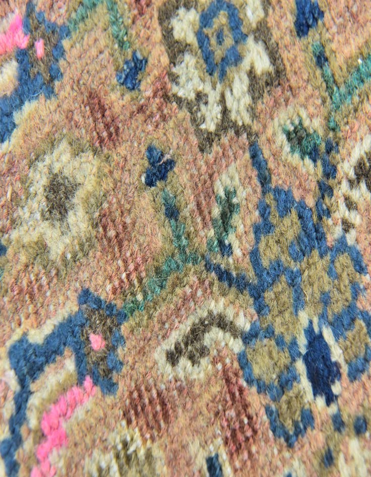 Detail image of 5' 2 x 10' 2  Hand Knotted Farahan Persian Wool Runner Rug