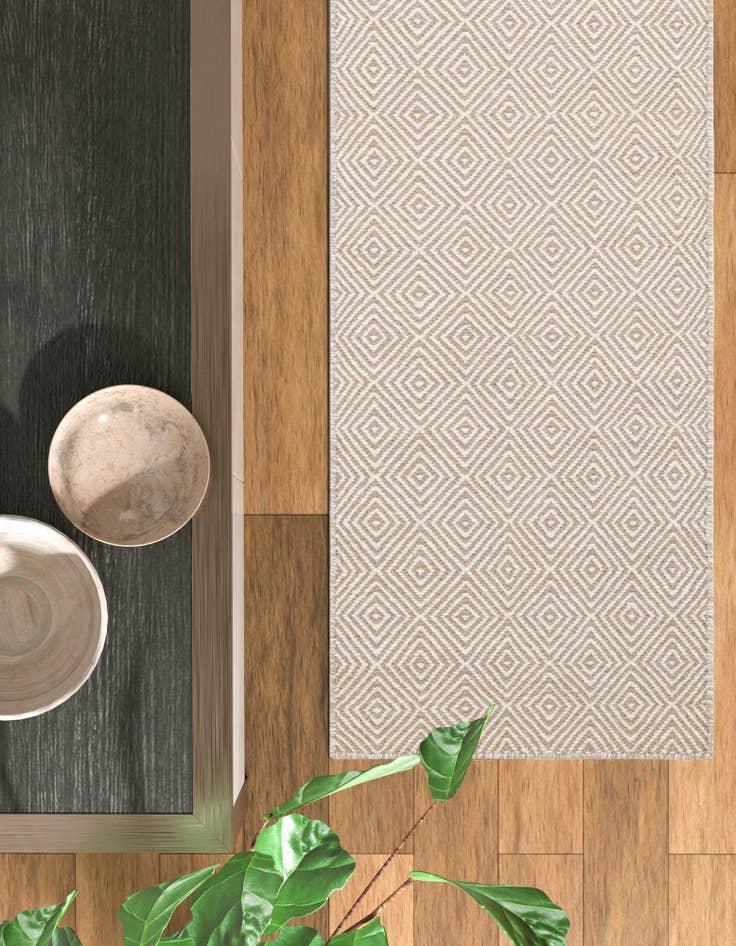 Detail image of 2' 7 x 12' Hand Woven Geo Trellis Flatweave Runner Rug