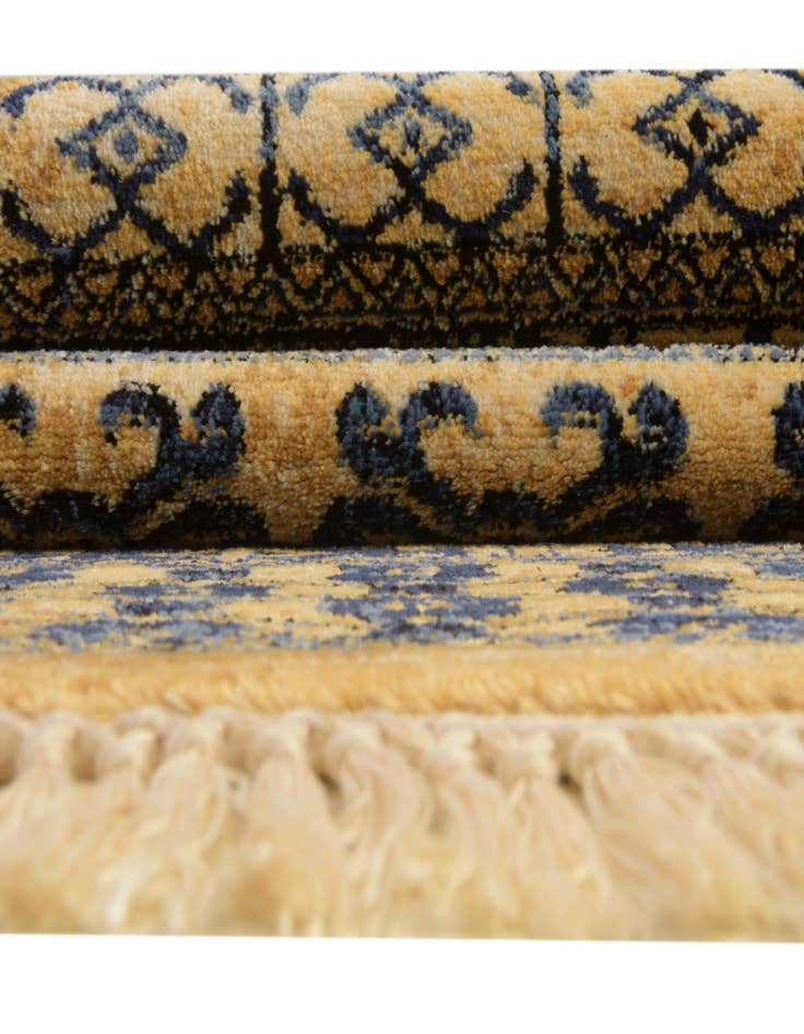 Detail image of 2' 2 x 6' Georgetown Runner Rug