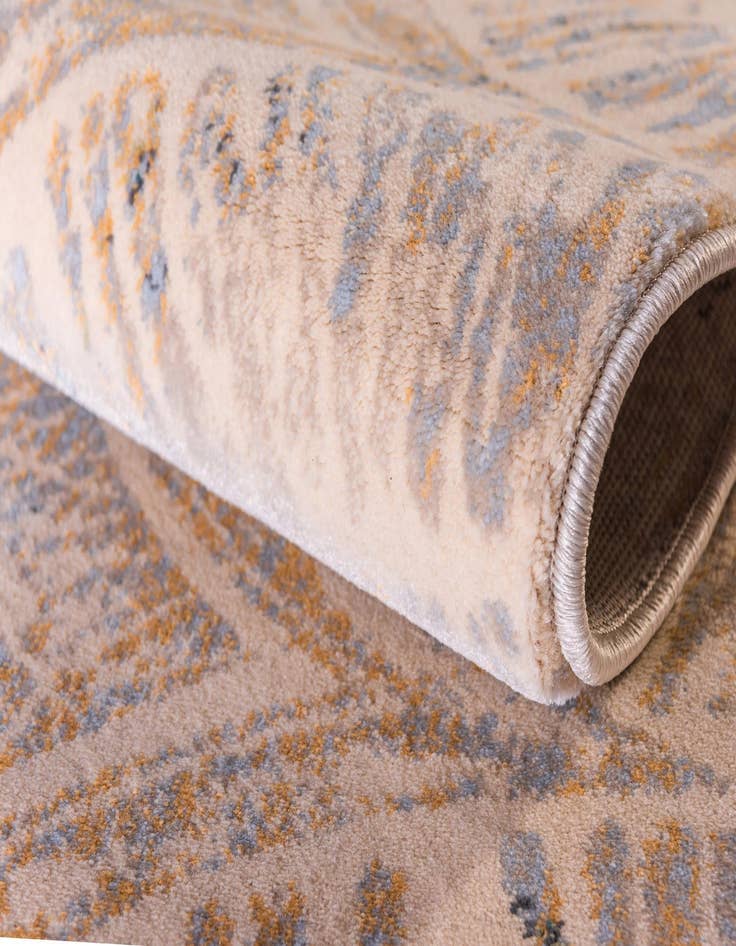 Detail image of 2' x 6' Gossamer Runner Rug