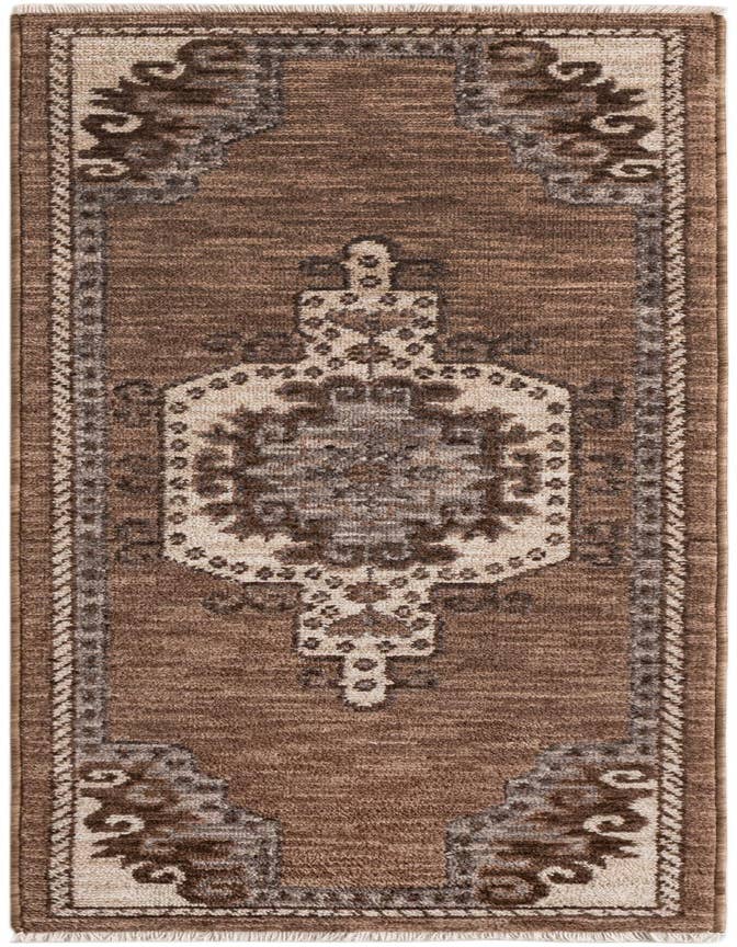 Detail image of 2' x 6' 3 Grand Tradition Runner Rug