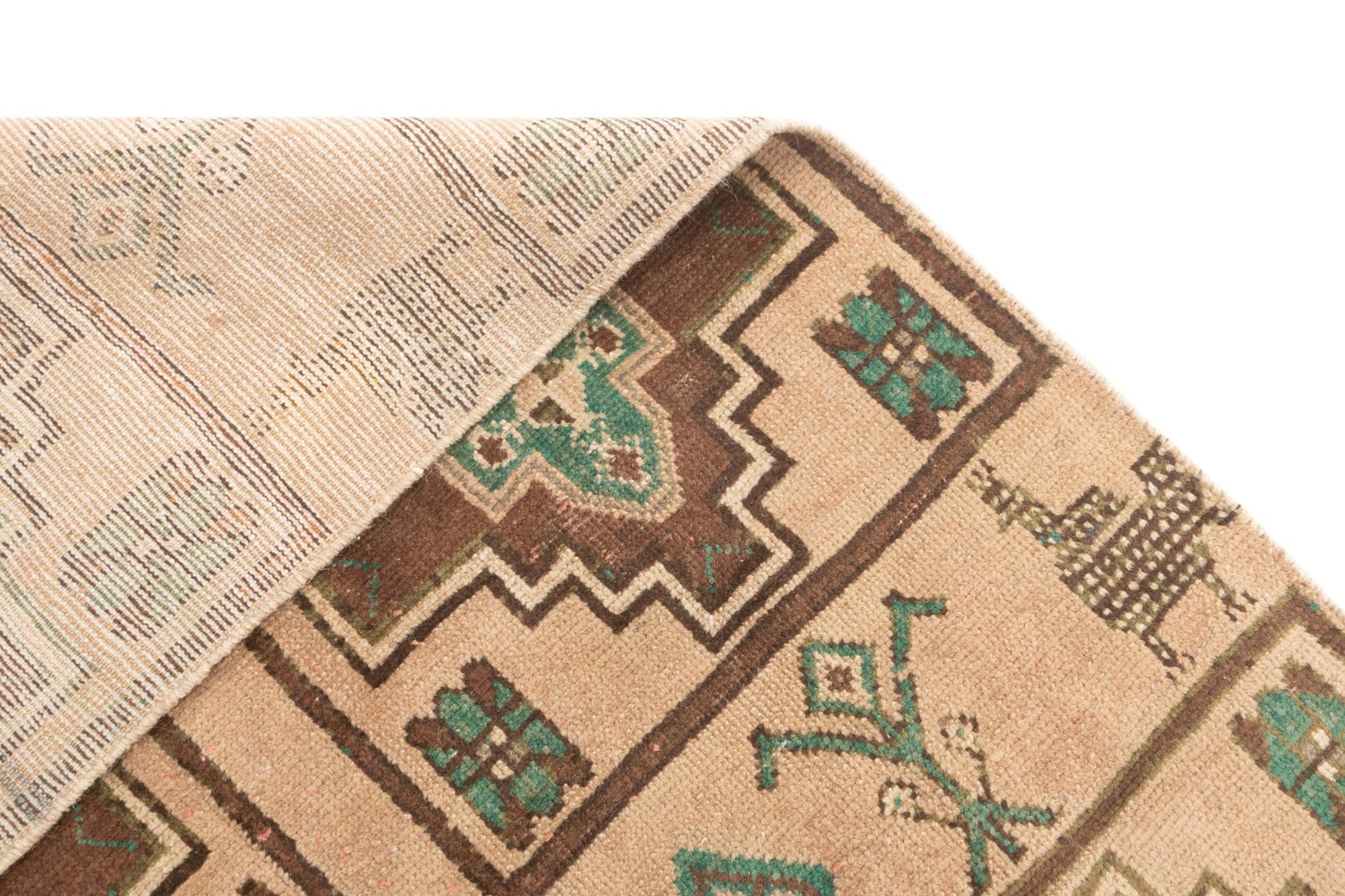 3' 3 x 7' 1 Hamedan Runner Rug