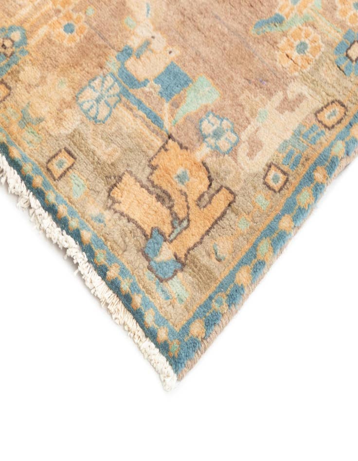 Detail image of 2' 8 x 7' 6 Hamedan Runner Rug