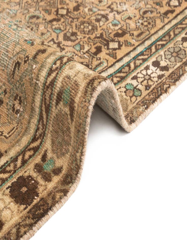 Detail image of 3' 7 x 9' 11 Hamedan Runner Rug