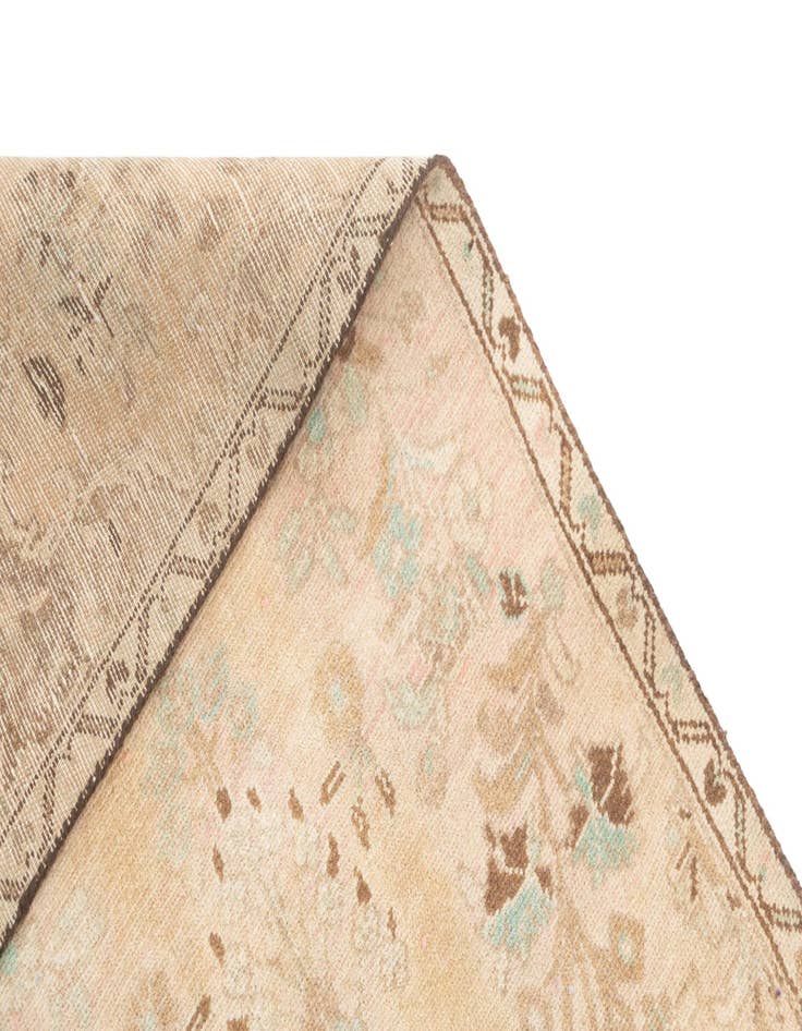 Detail image of 2' 6 x 8' 8 Hamedan Runner Rug