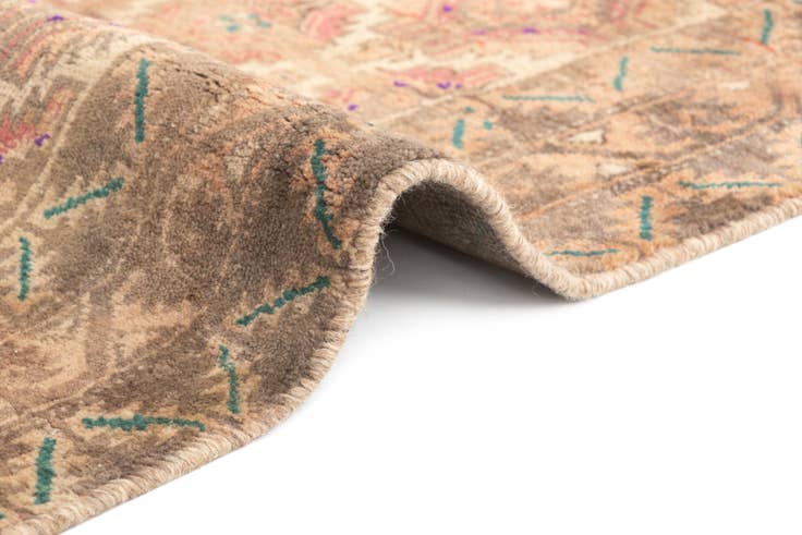 Detail image of 2' 2 x 6' 5 Hamedan Runner Rug