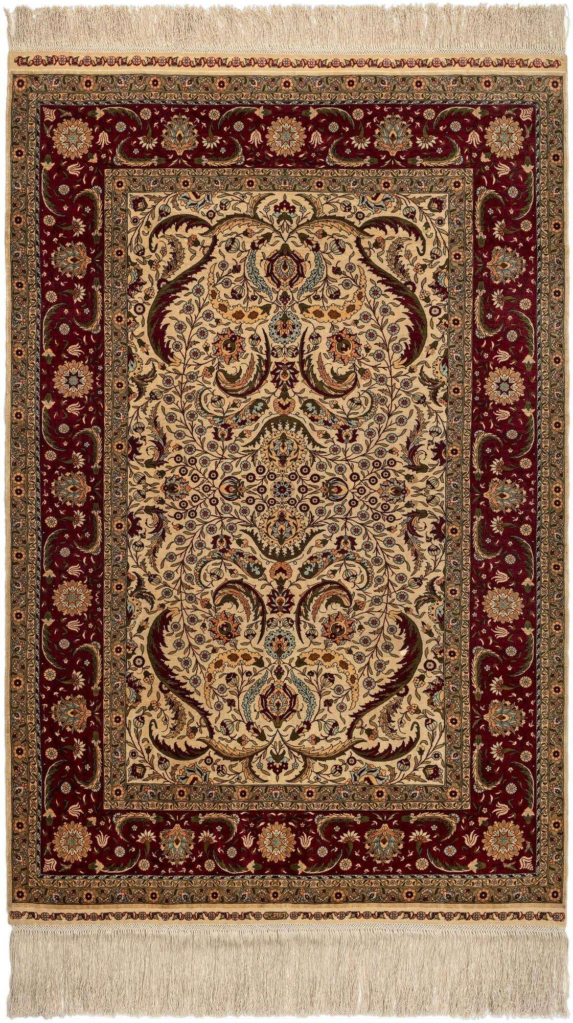 2' 11 x 4' 8 Hereke Silk Runner Rug