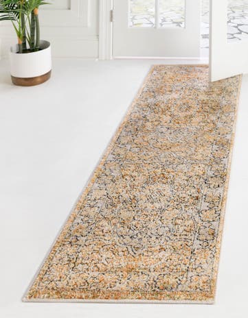 2' 7 x 10' Isabella Runner Rug