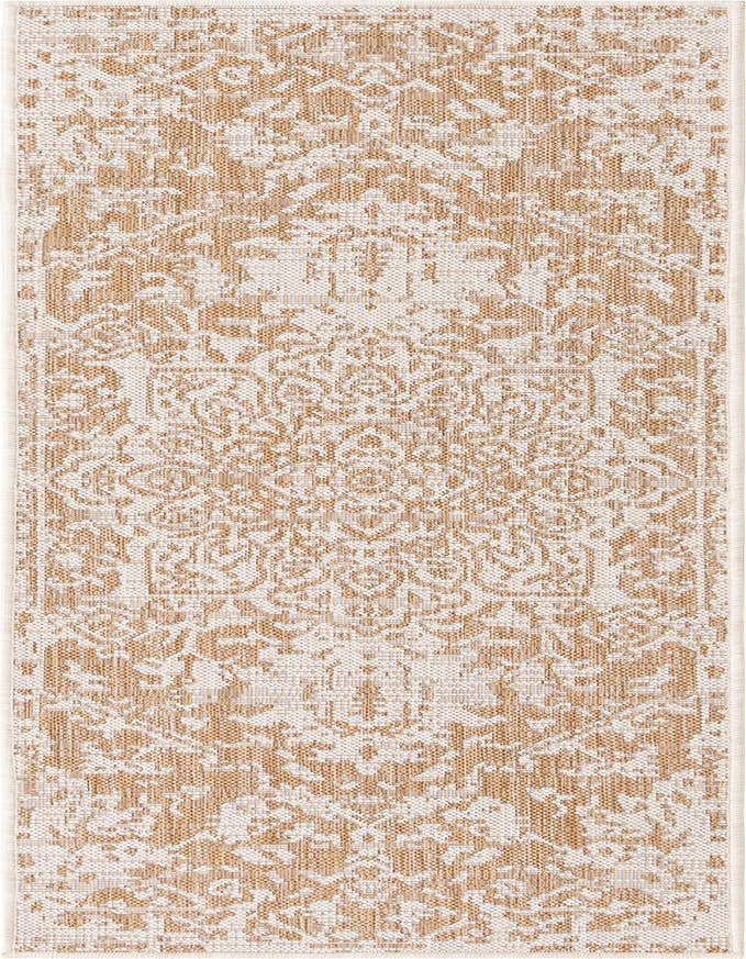 Detail image of 2' x 6' Easy-Clean Jill Zarin Dubai Indoor / Outdoor Runner Rug