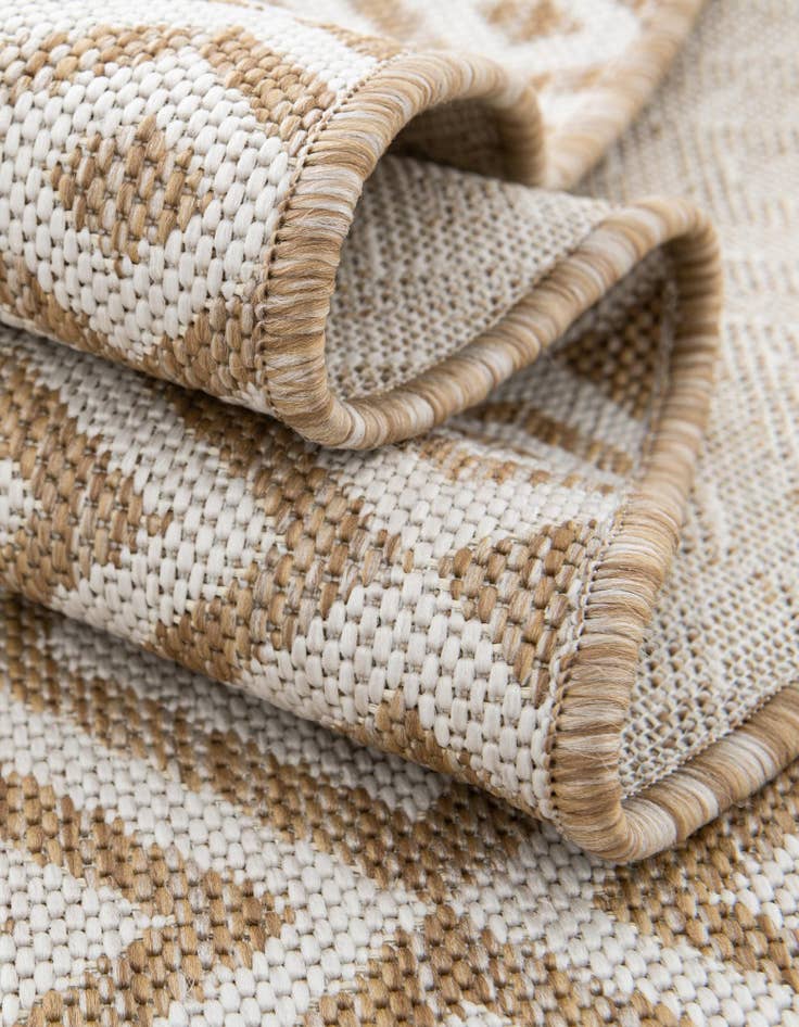 Detail image of 2' x 8' Easy-Clean Jill Zarin Costa Rica Indoor / Outdoor Runner Rug