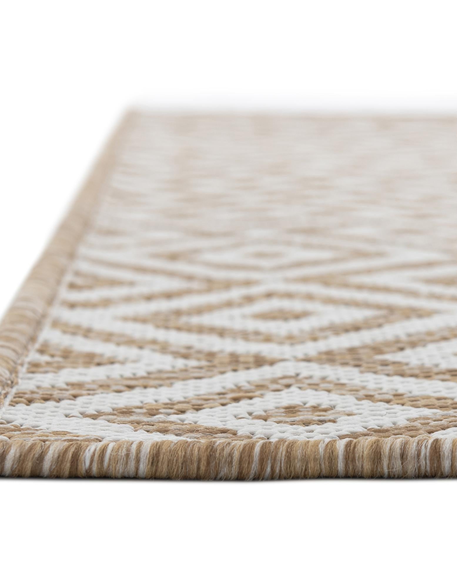 2' x 6' Easy-Clean Jill Zarin Costa Rica Indoor / Outdoor Runner Rug