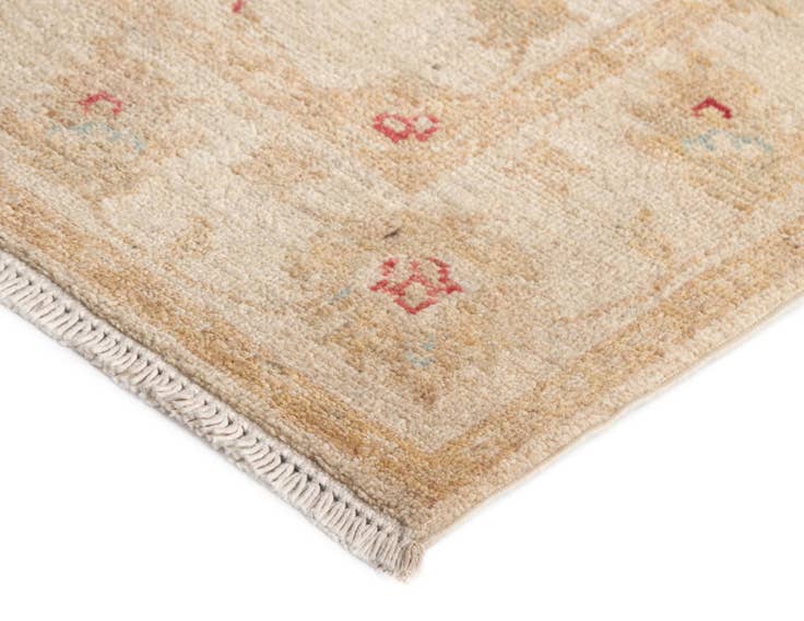 Detail image of 2' 8 x 13' 1 Kaizar Wool Runner Rug