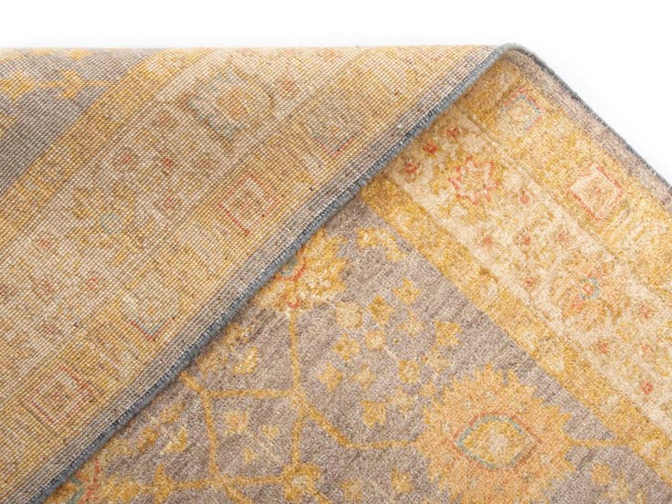 Detail image of 4' 8 x 11' 4 Kaizar Wool Runner Rug