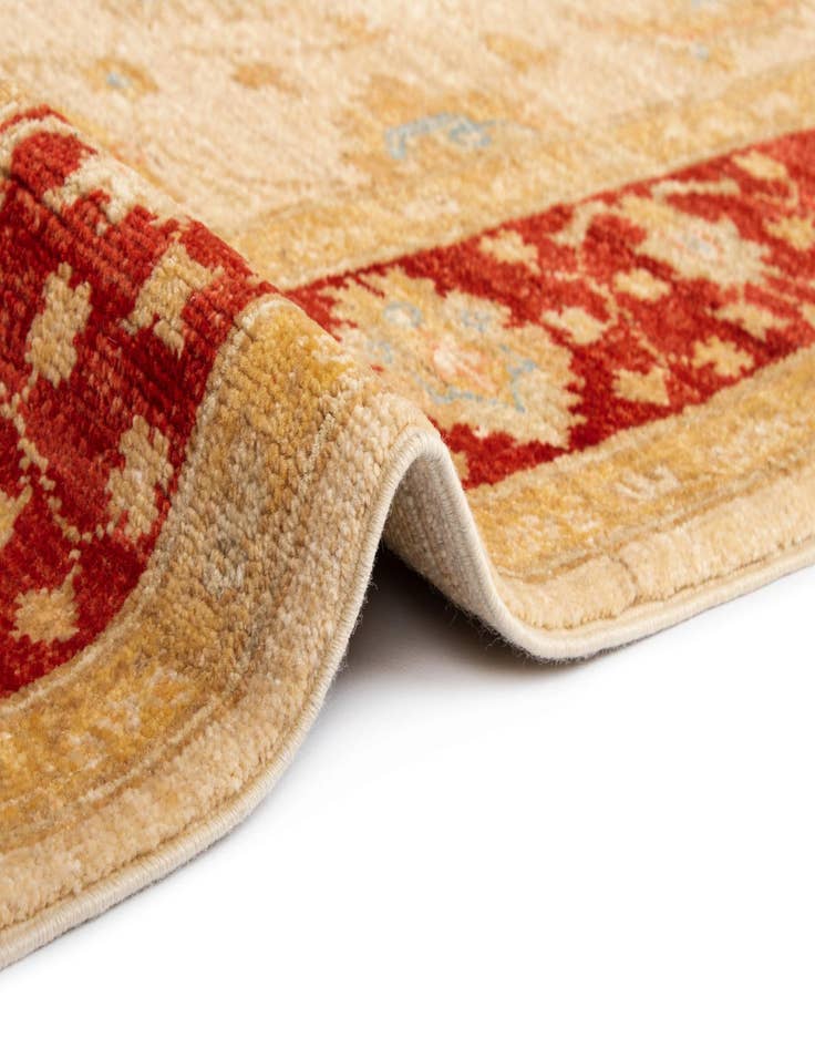 Detail image of 4' x 11' 7 Kaizar Wool Runner Rug