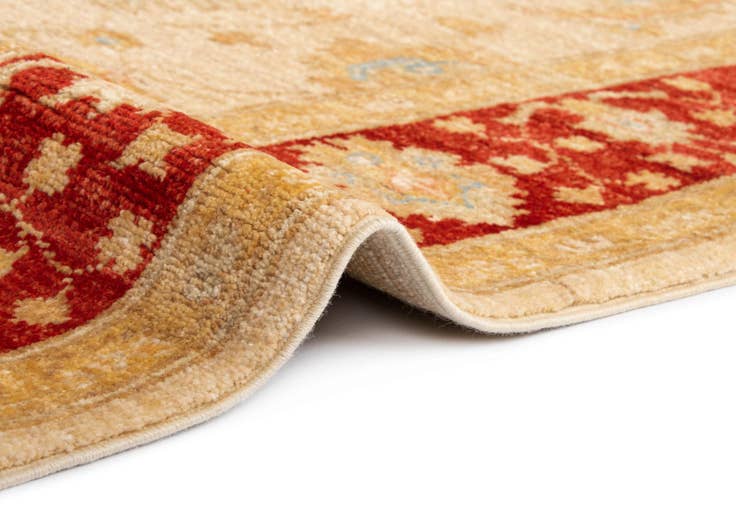 Detail image of 4' x 11' 7 Kaizar Wool Runner Rug