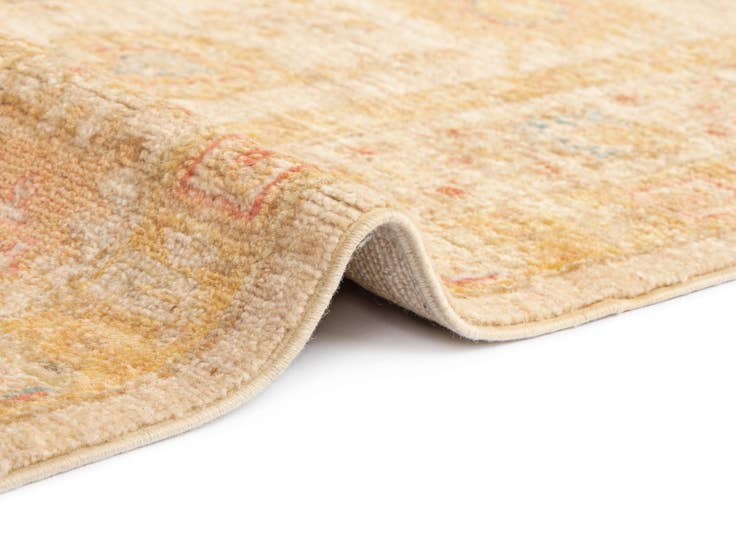 Detail image of 4' 8 x 11' 5 Kaizar Wool Runner Rug