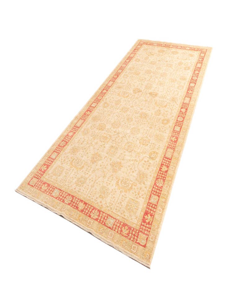 Detail image of 6' 7 x 14' 7 Kaizar Wool Runner Rug