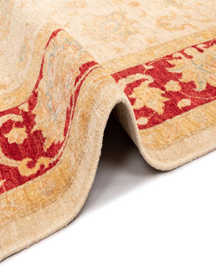 Detail image of 7' 5 x 17' 11 Kaizar Runner Rug