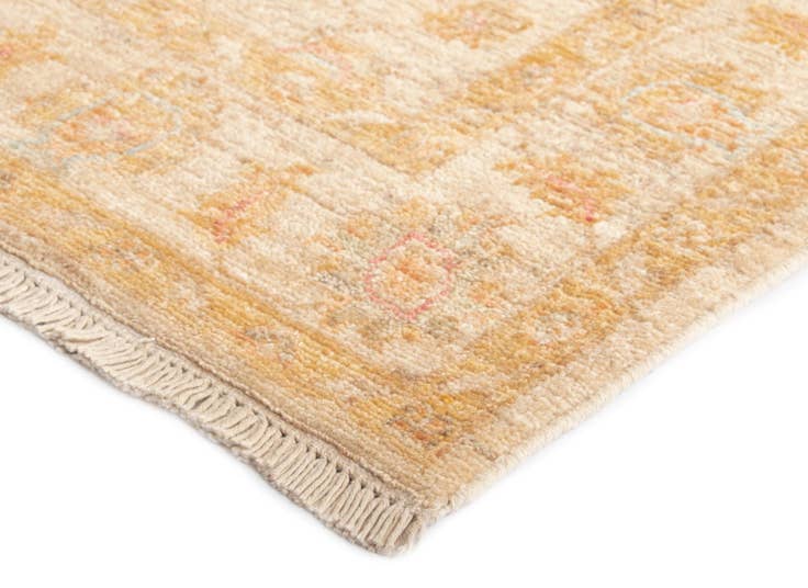 Detail image of 2' 6 x 12' 6 Kaizar Wool Runner Rug