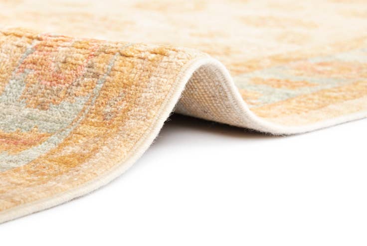 Detail image of 2' 6 x 12' 6 Kaizar Wool Runner Rug