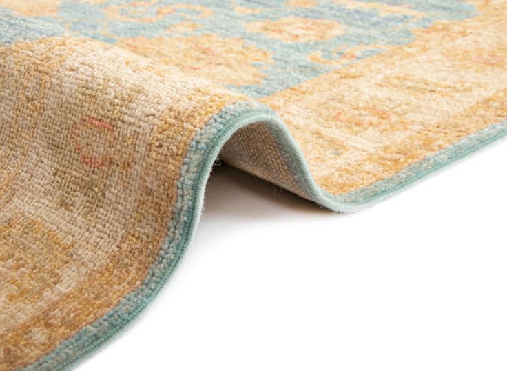 Detail image of 2' 6 x 14' 7 Kaizar Wool Runner Rug