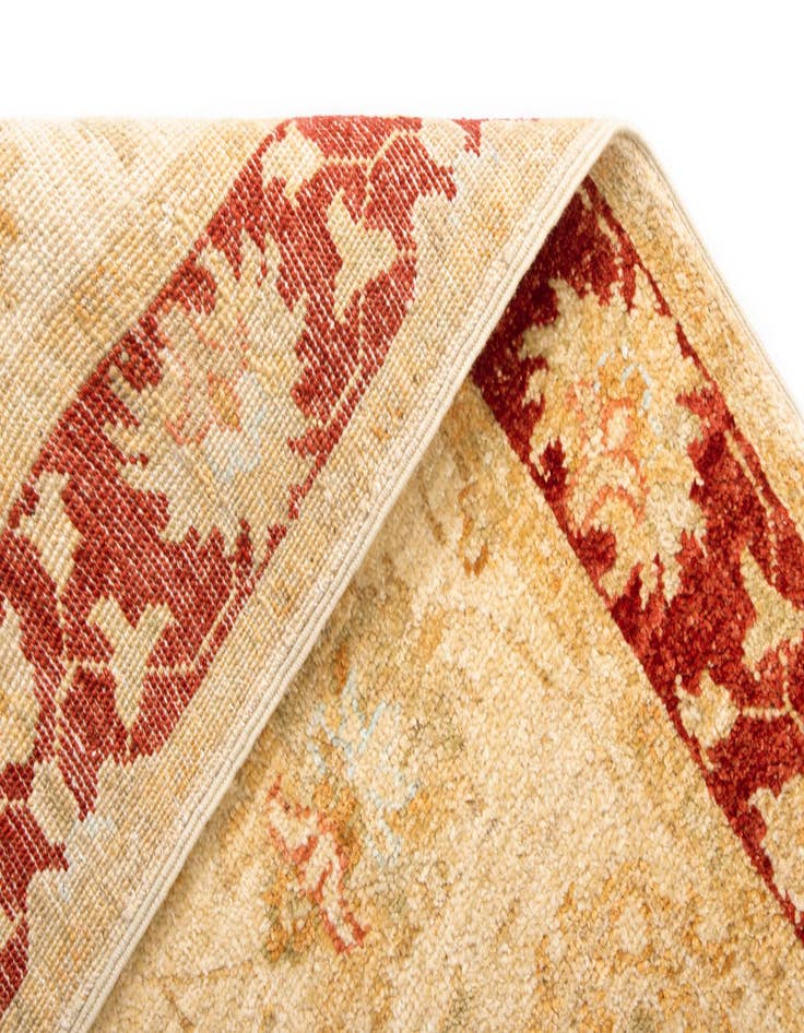 Detail image of 2' 7 x 15' 10 Kaizar Wool Runner Rug