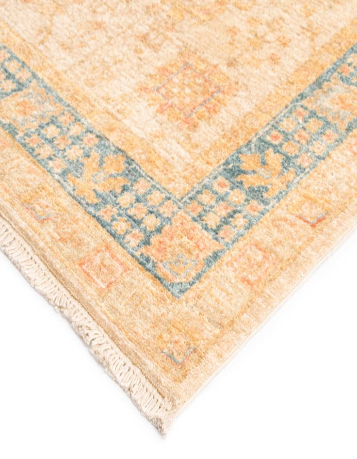 Detail image of 4' 8 x 14' 8 Kaizar Wool Runner Rug