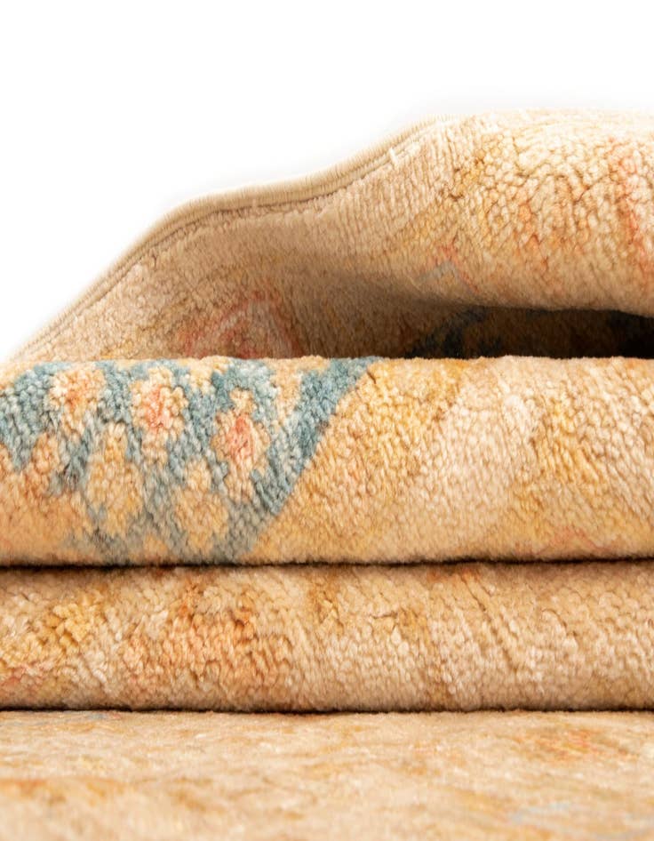 Detail image of 4' 8 x 14' 8 Kaizar Wool Runner Rug