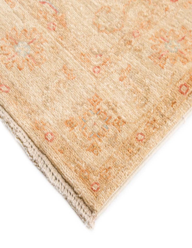 Detail image of 2' 9 x 19' 6 Kaizar Wool Runner Rug