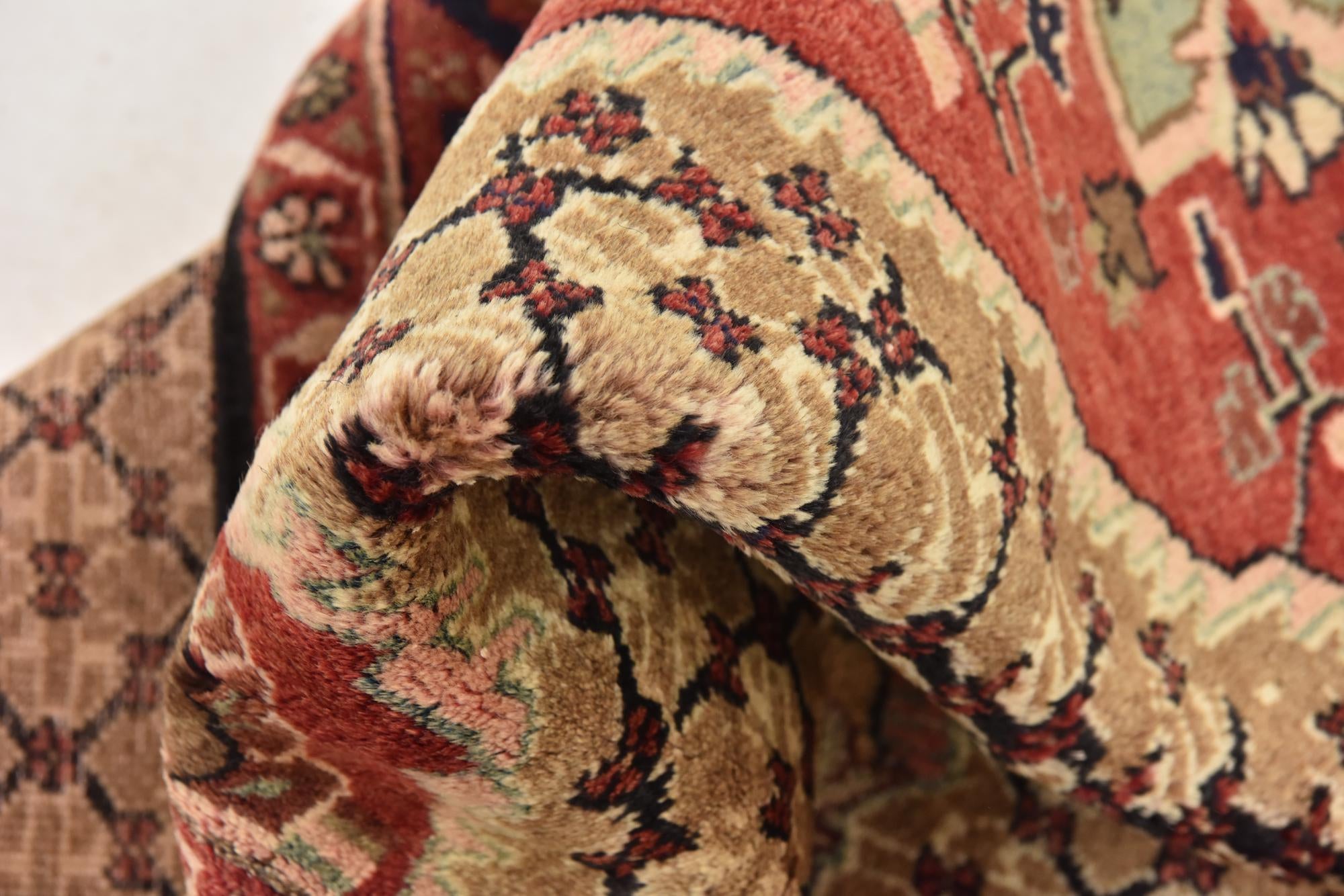 4' 9 x 9' 2 Hand Knotted Koliaei Persian Wool Runner Rug