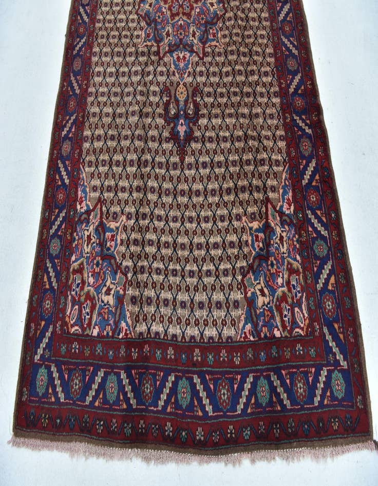 Detail image of 5' x 9' 6  Hand Knotted Koliaei Persian Wool Runner Rug