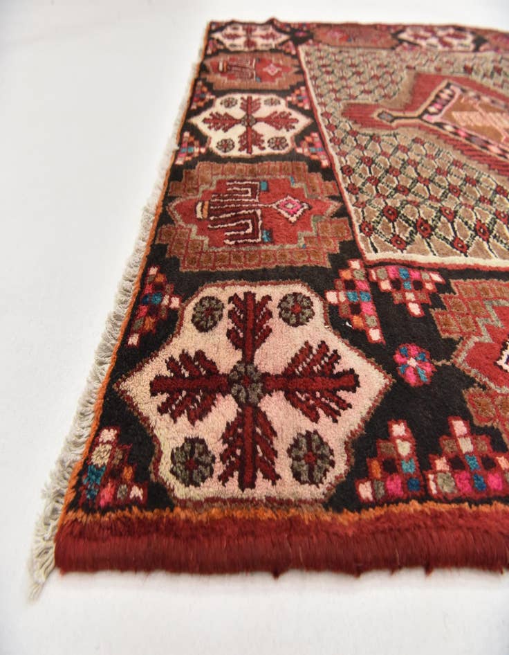 Detail image of 4' 8 x 10' 7 Hand Knotted Koliaei Persian Wool Runner Rug