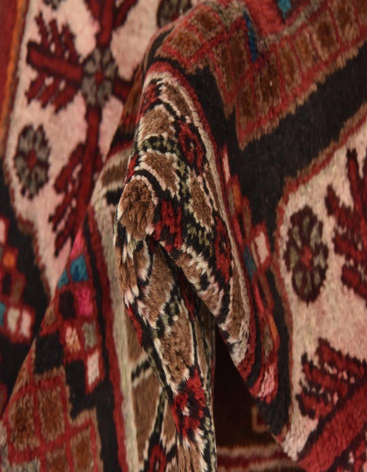 Detail image of 4' 8 x 10' 7  Hand Knotted Koliaei Persian Wool Runner Rug