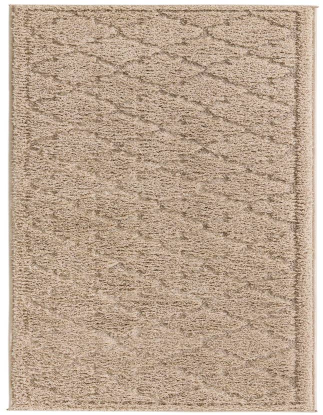 Detail image of 2' x 6' 9 Lattice Shag Runner Rug