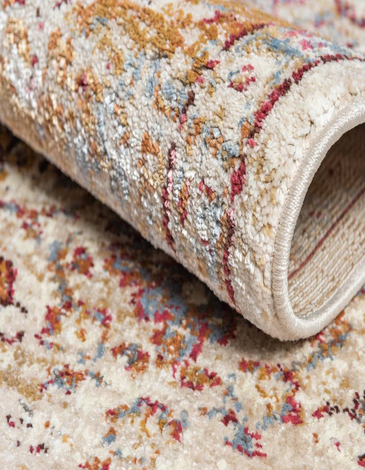 Detail image of 2' 2 x 6' 7 Lexington Runner Rug