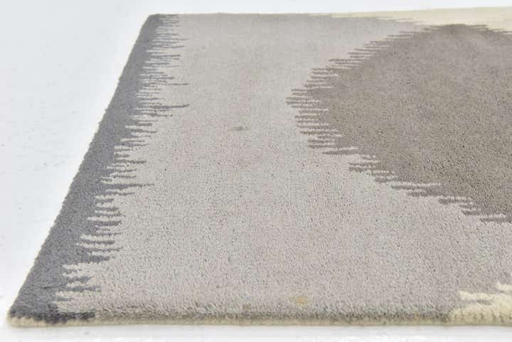 2' 7 x 7' Luna Wool Runner Rug